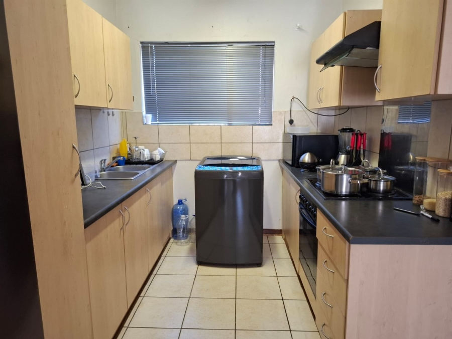 2 Bedroom Property for Sale in Pellissier Free State